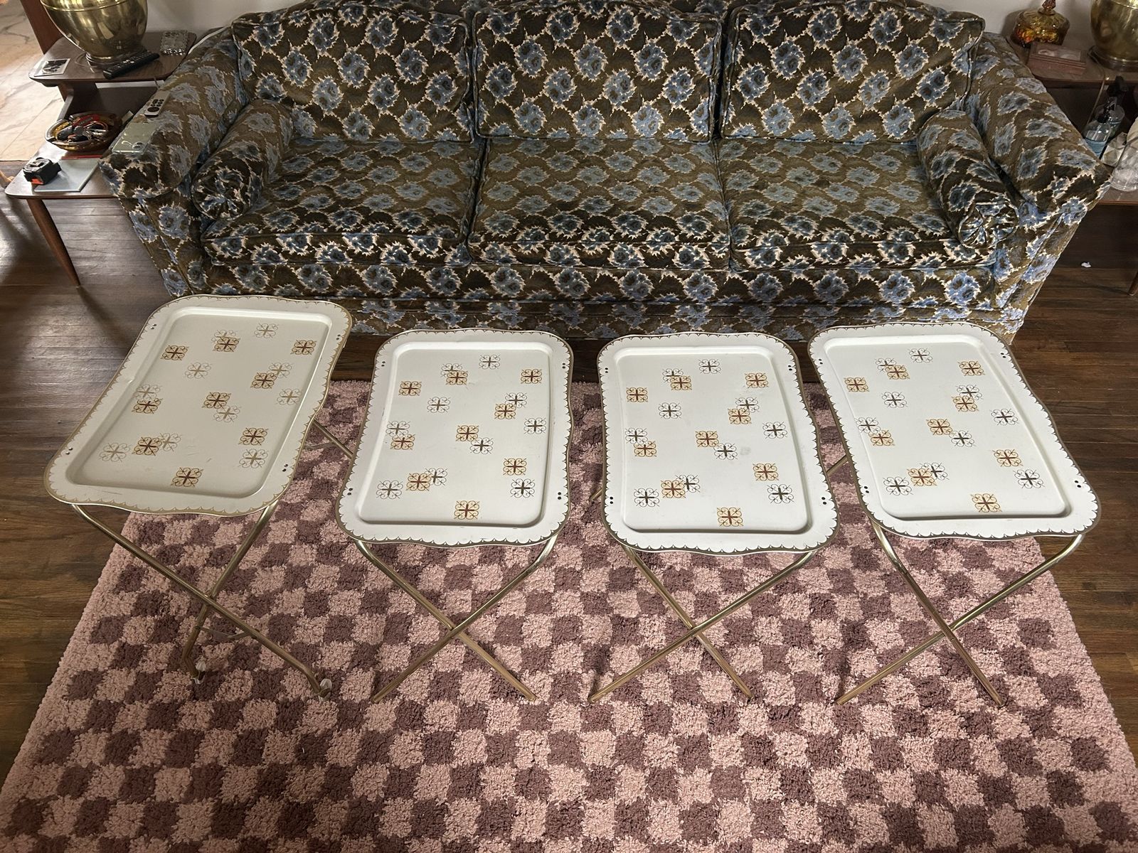 Vintage tv trays