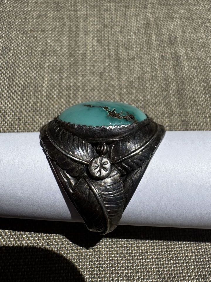 Main image 3