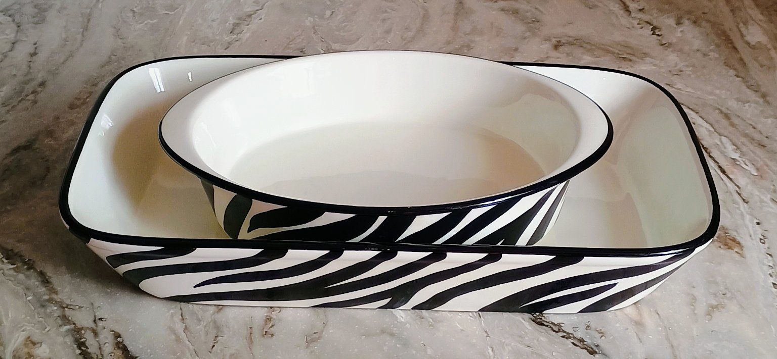 Set of two Zibra Baking Dishes