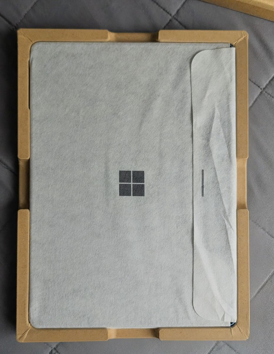 (Price Drop)Microsoft Surface Pro 11 - 16GB RAM / 512GB SSD (Sapphire Blue) - Pristine/New Condition