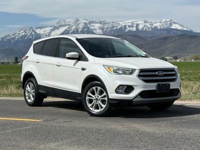 2017 FORD ESCAPE SE