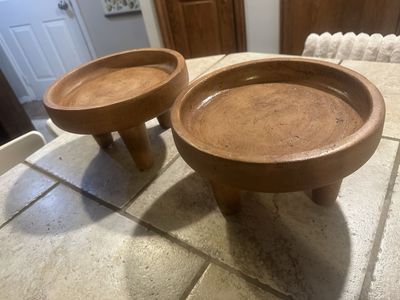 2 terracotta type plant stands