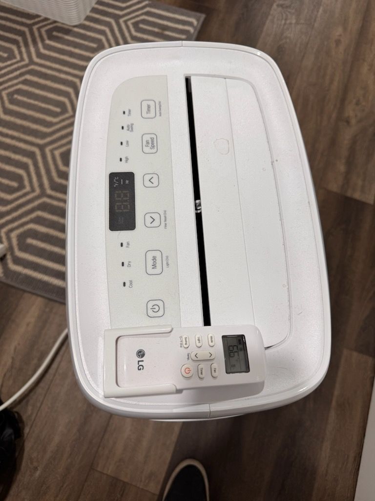 LG Portable Air Conditioning Unit 6,000 BTU