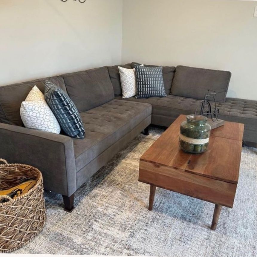 RC Willey  Grey Tufted Sectional Sofa with Chaise