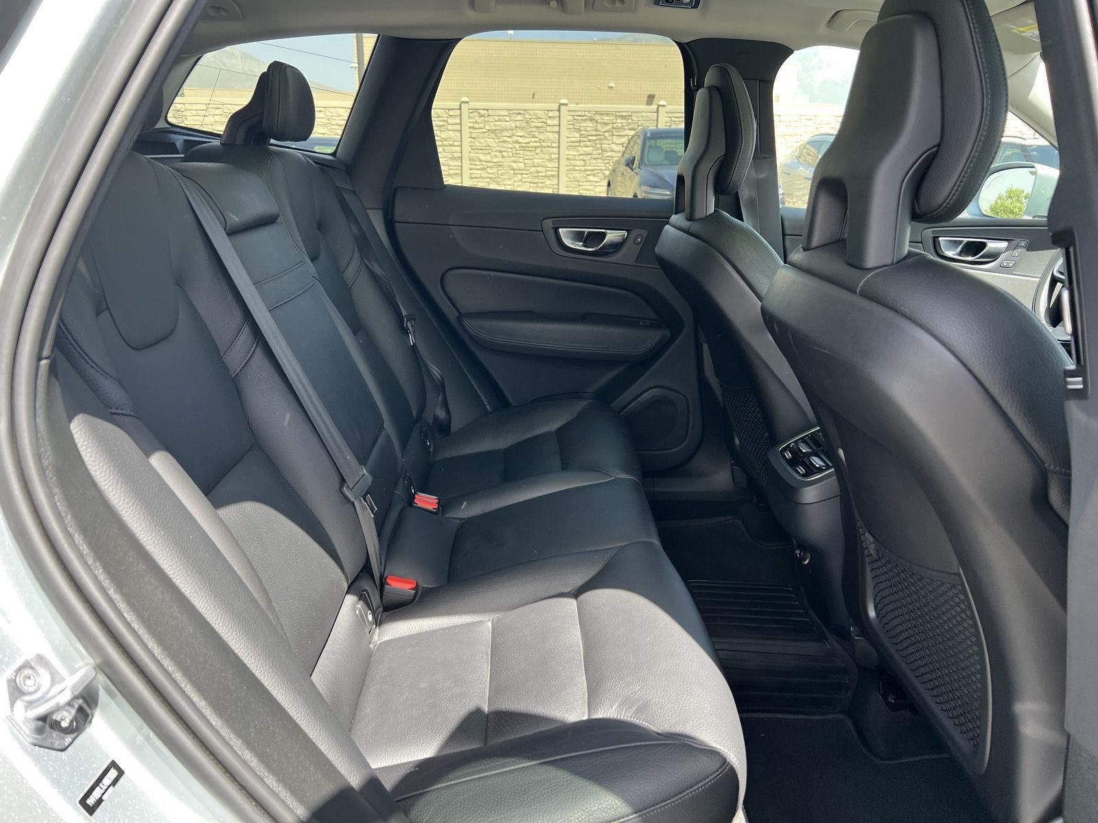 Main image 25