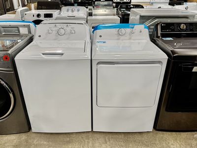 GE WASHER AND DRYER SET WITH WARRANTY