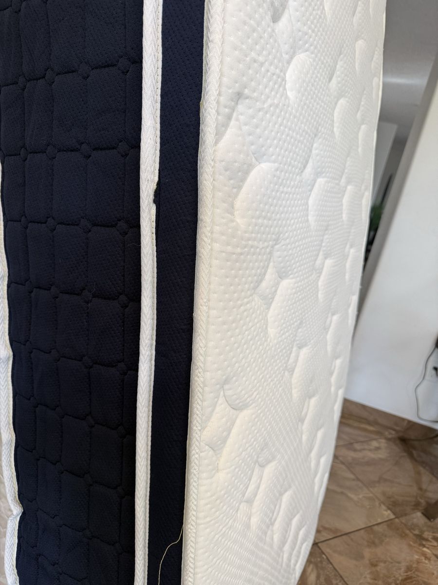 Quilted Mattress White and Navy Blue twin size like new $100