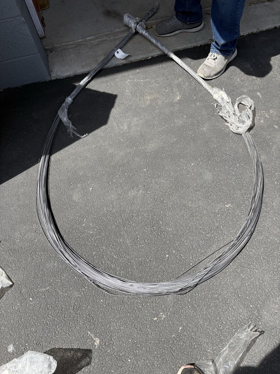 Bailing wire
