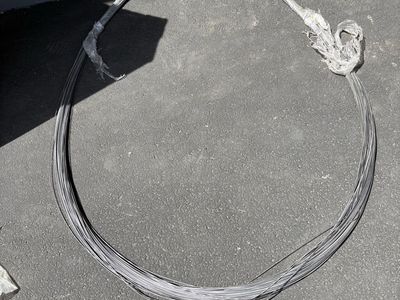 Bailing wire
