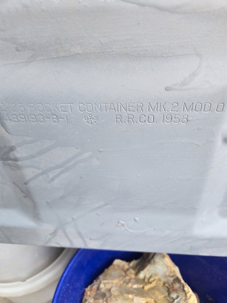 1958 2.5 Rocket Container