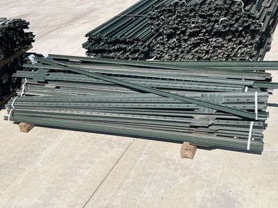 *PRICES YOU CAN'T BEAT* 7' T-Posts