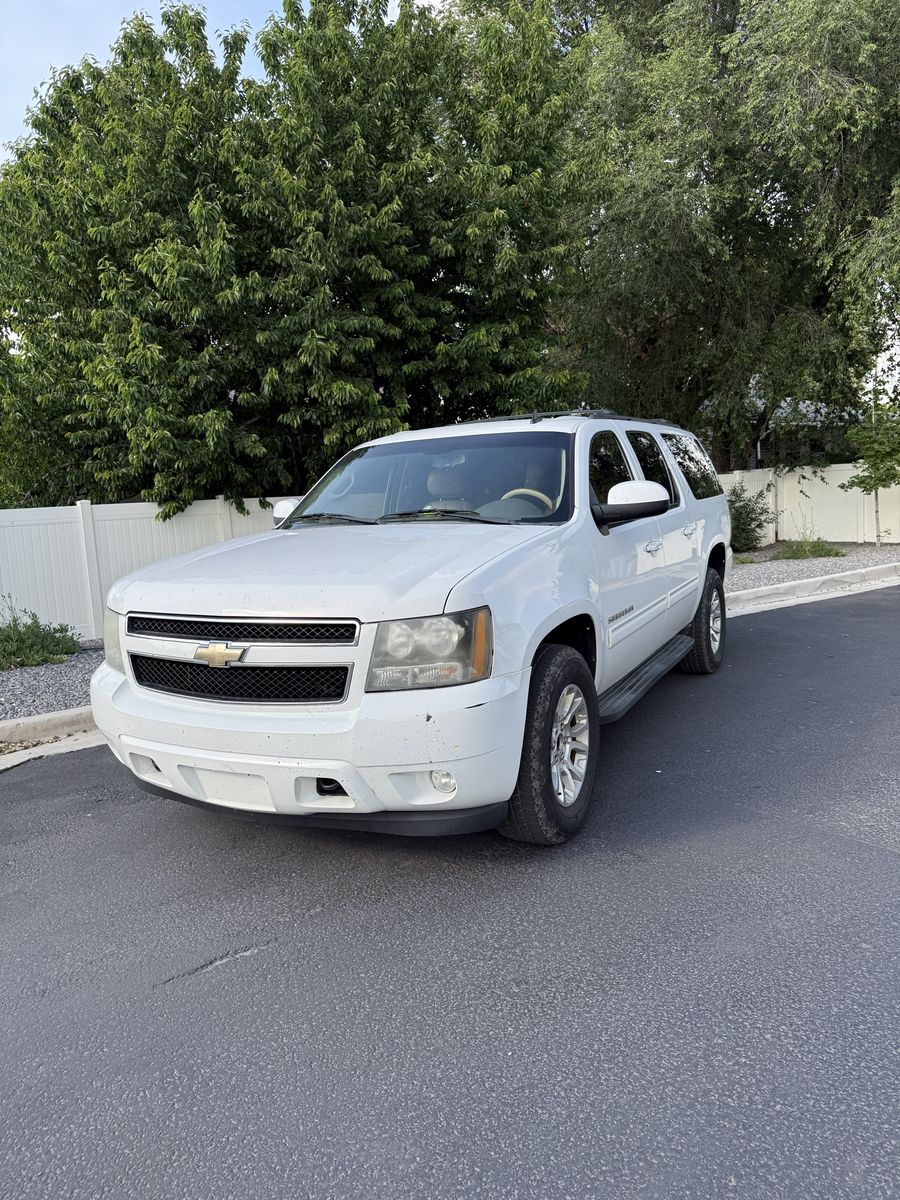 2011 Chevrolet Suburban 1500 LT