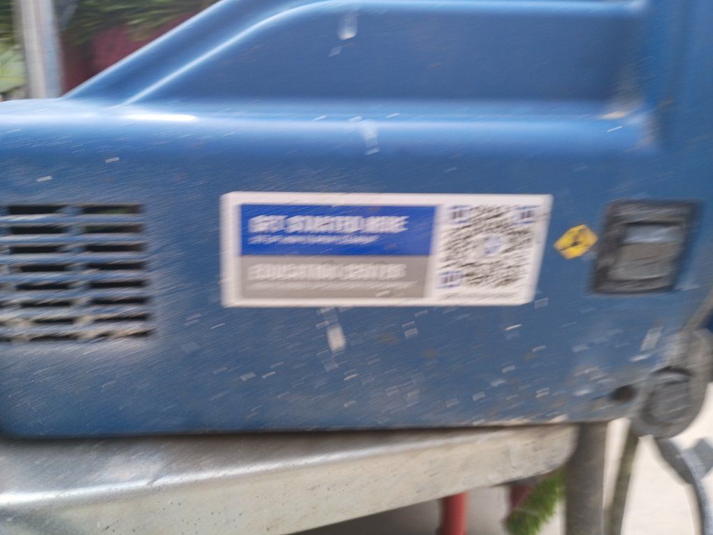Main image 3