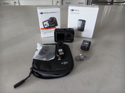 DJI Osmo Action 5 Pro Action Camera & Mic 2 Transmitter Combo - Used