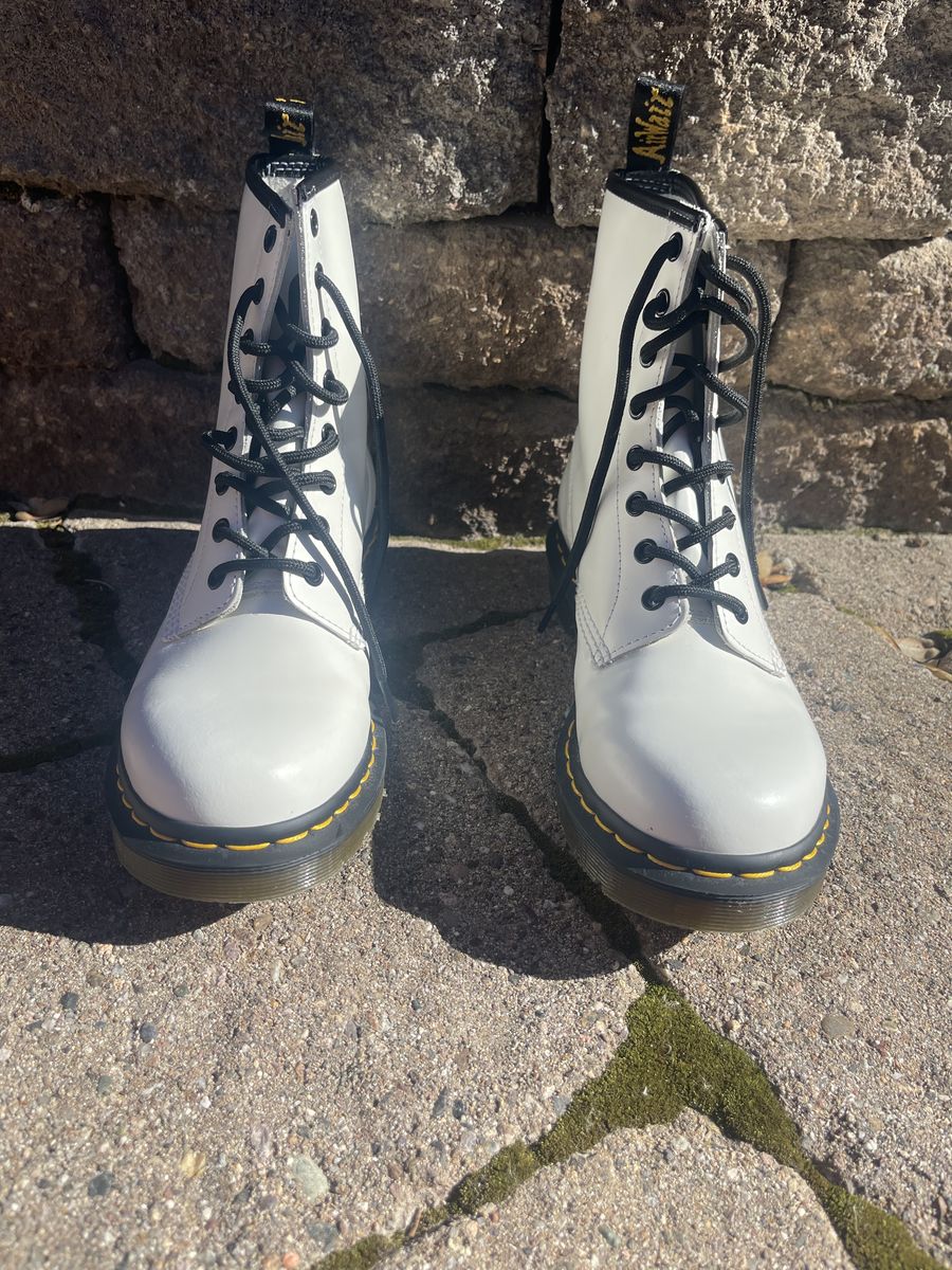 White Doc Martens Womens Size 9