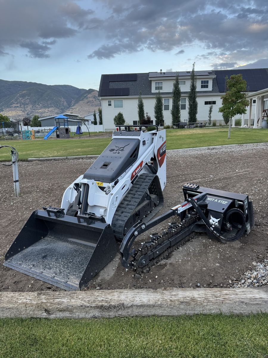 Bobcat MT100 Mini Skid Steer (dingo) For Rent 