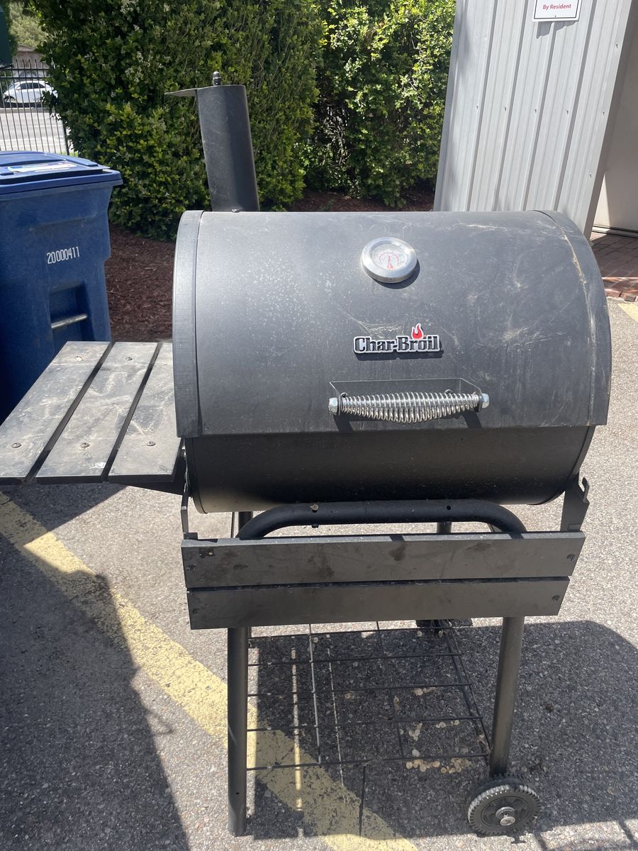 Free Char-Griller Smoker – Pickup Only