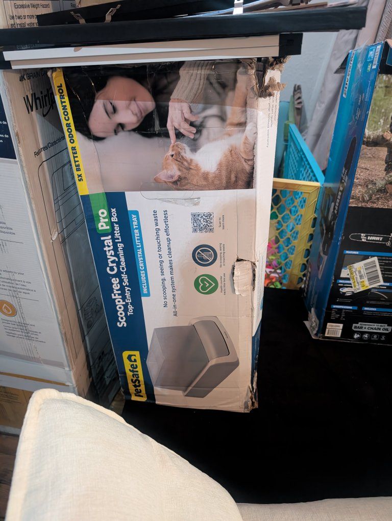 PetSafe ScoopFree Crystal Pro Top-Entry Self-Cleaning Litter Box - No Scooping!