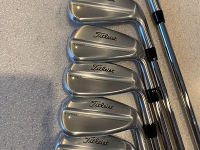 New In Plastic Titleist Right Hand T250 Steel Shaft Golf Iron Set Stiff 5-PW AMT Black Stiff