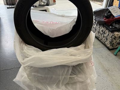 Tesla model Y 19” OEM tires 4