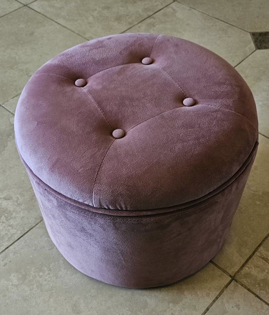 Ottoman  with Storage 13"H17"W