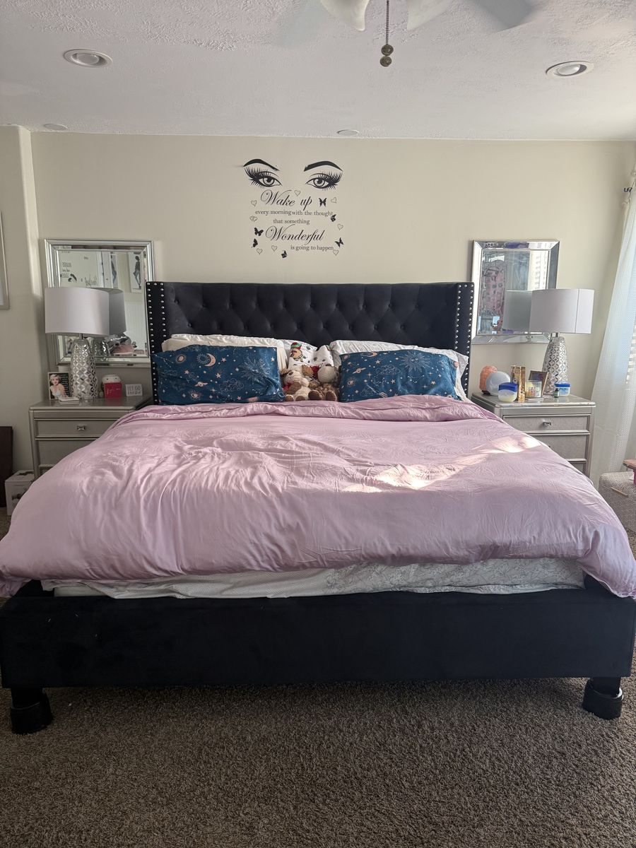 Complete 7-Piece Luxury KING Bedroom Set