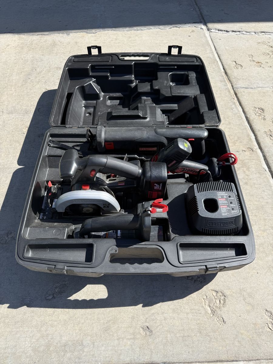 Craftsman Power Tool Set