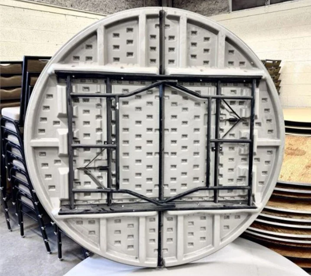 72" Round Folding table