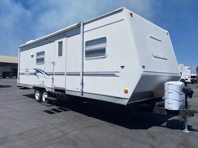 Used 2002 R-Vision Trail Bay 27FBSS