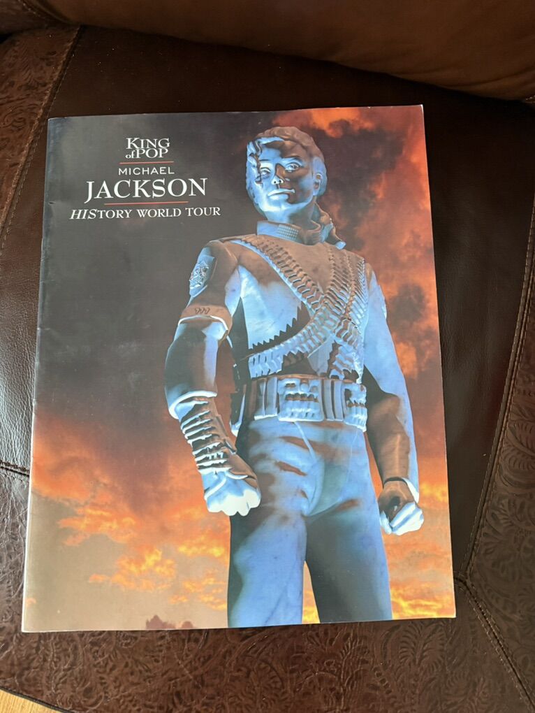 Michael Jackson RARE History World Tour Book