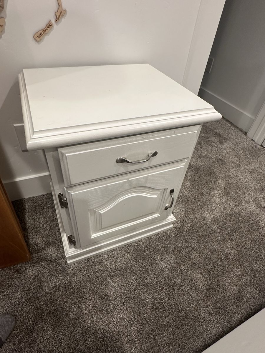 Solid oak night stand