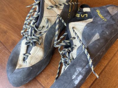 la sportive tc pro size 45.5 climbing shoes