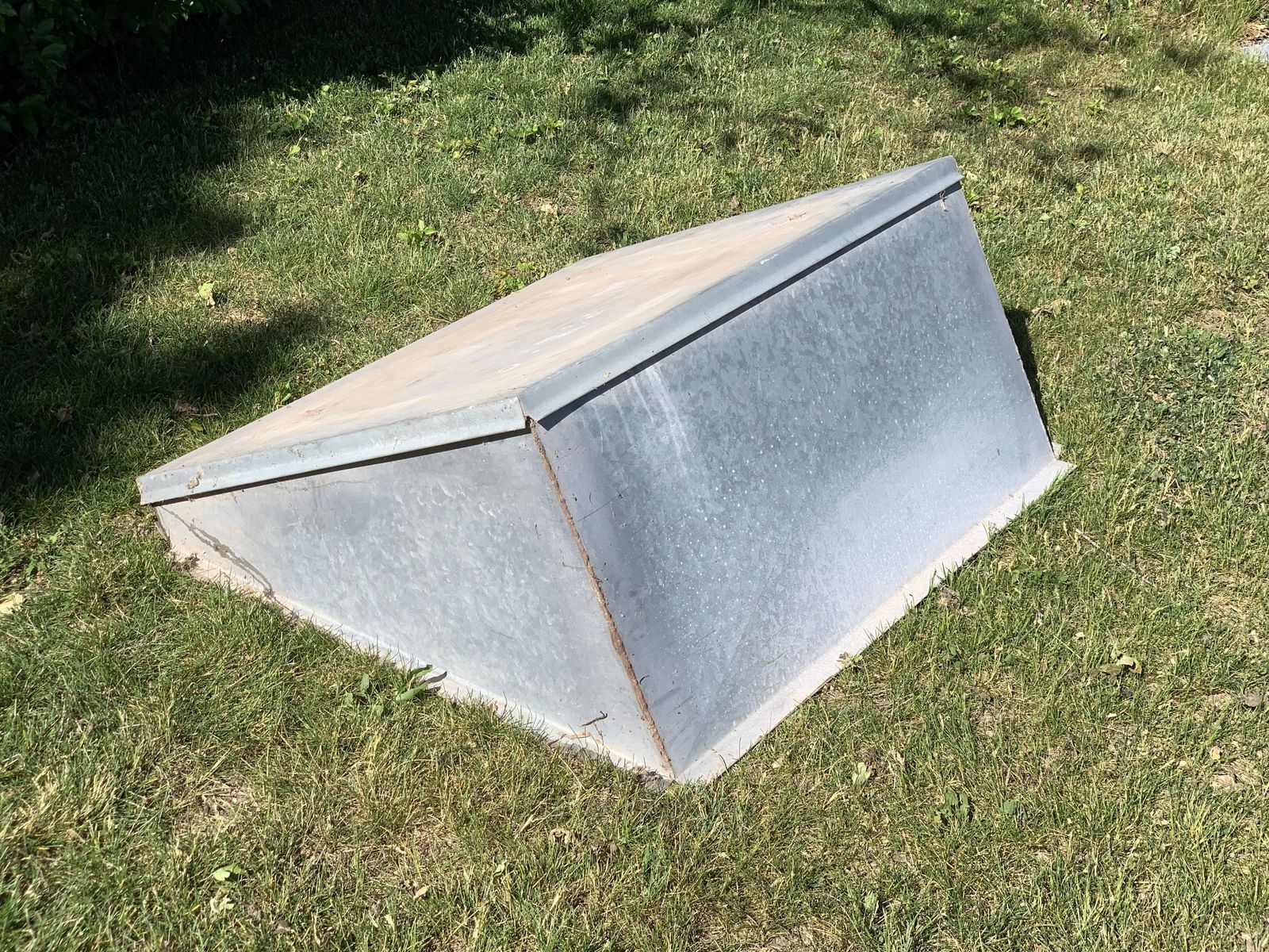 AC / Evaporative Roof Mount