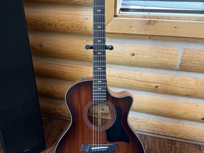 Taylor 324ce Acoustic Guitar - Excellent Condition