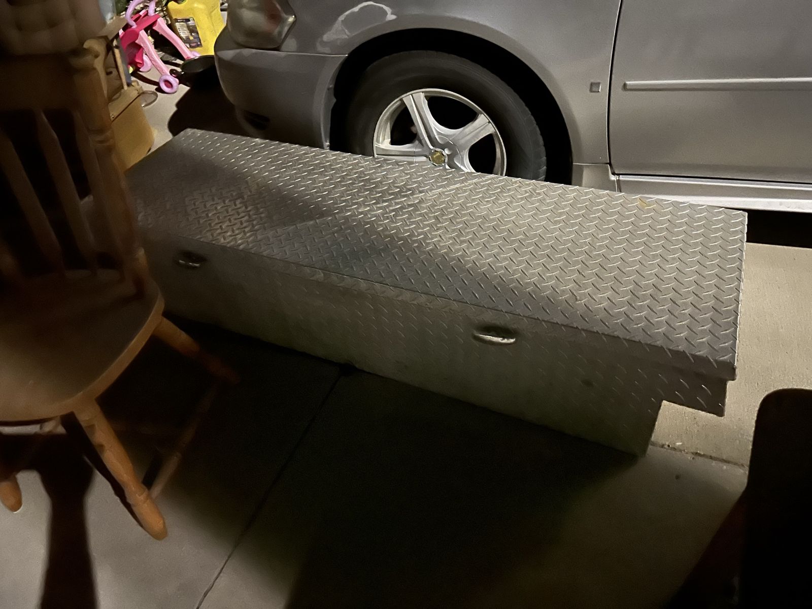Truck bed storage box