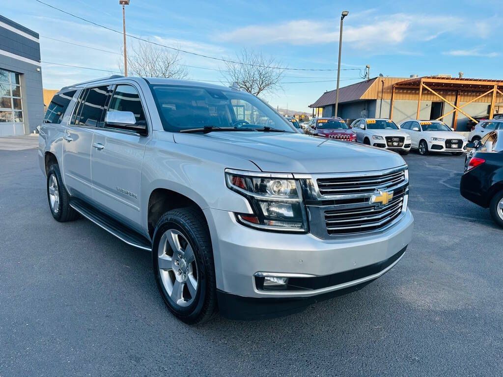 2018 CHEVROLET SUBURBAN Premier