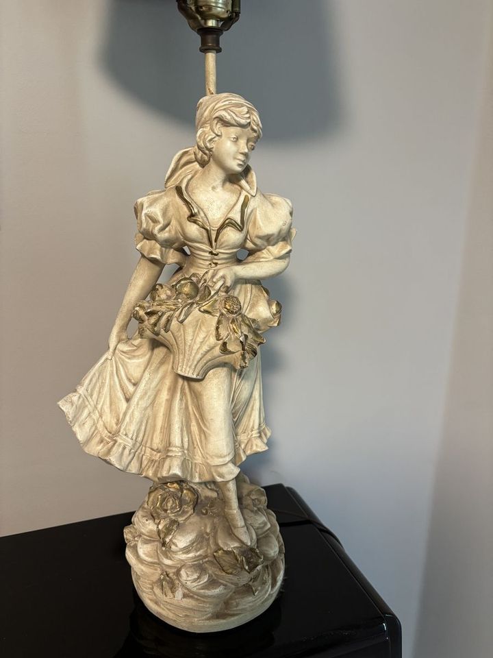 Main image 9