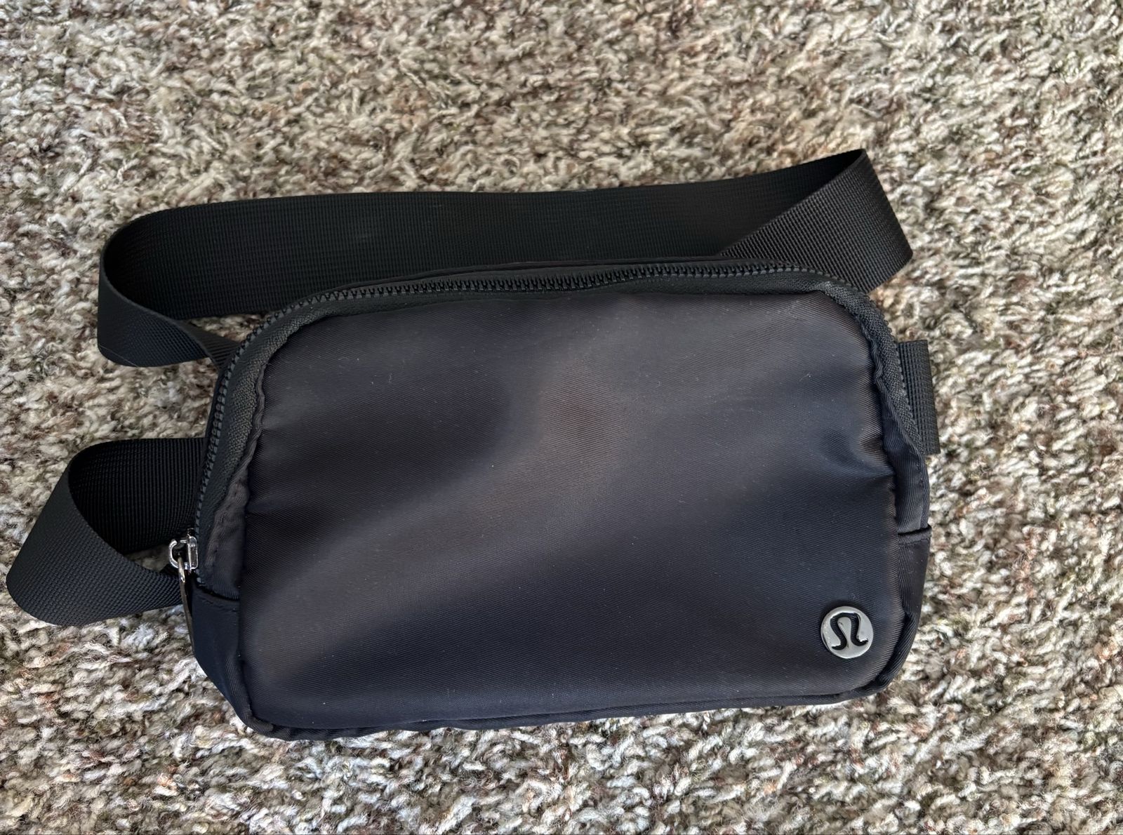Lululemon belt bag