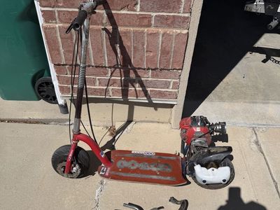 Go-Ped GSR40 Gas Scooter