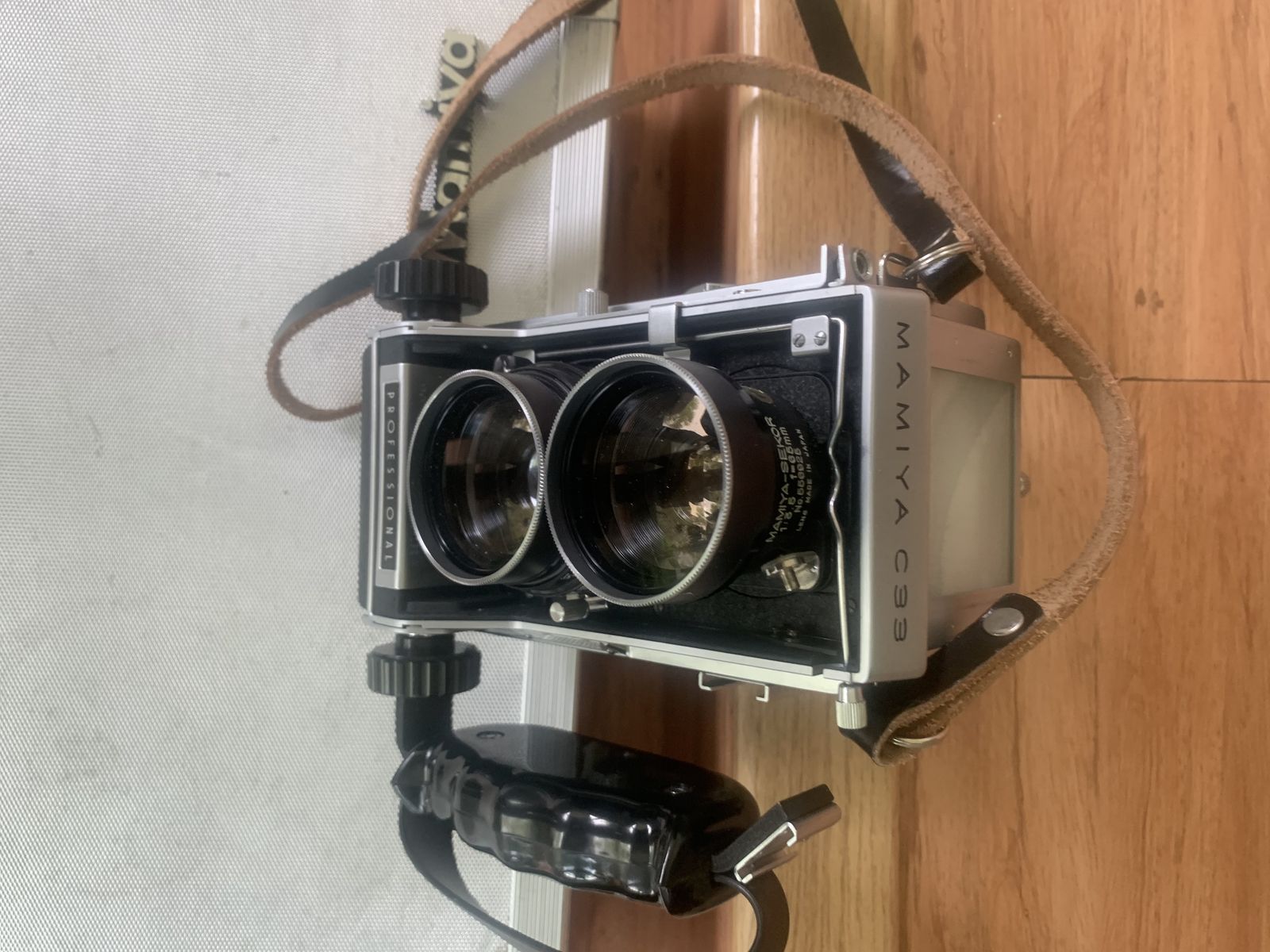 Mamiya C330 professional twin lens  med format camera