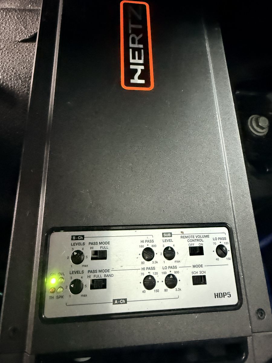Hertz HDP5 950 Watts RMS 5 Channel ch Class D Car Audio Amplifier Amp 2 3 4