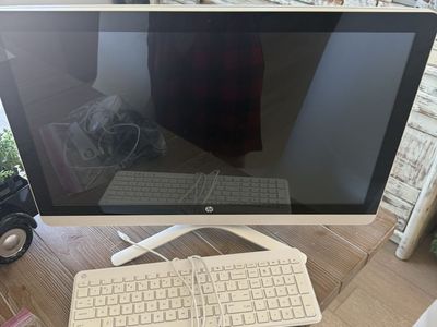 HP All-in-One Desktop PC with Keyboard - White