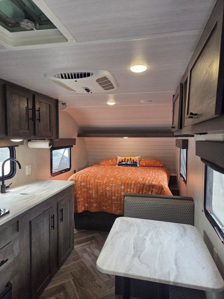 Forest River Evo 2021 trailer, light weight T177 FQFS