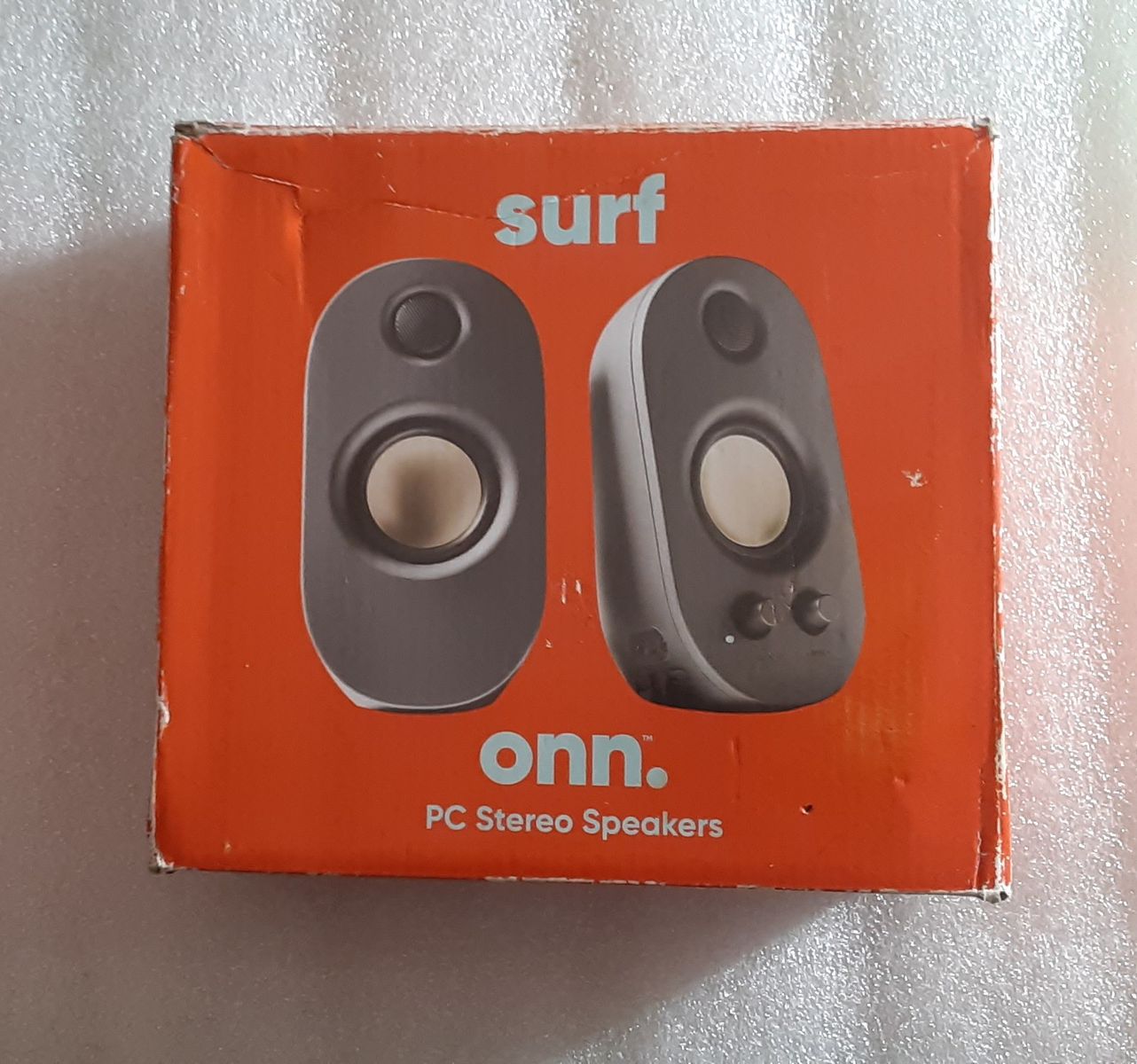 Surf Onn. Computer Stereo Speakers With 3.5mm Input Jack, Volume Control, Bass Control - 5 Watts - Dolby Digital