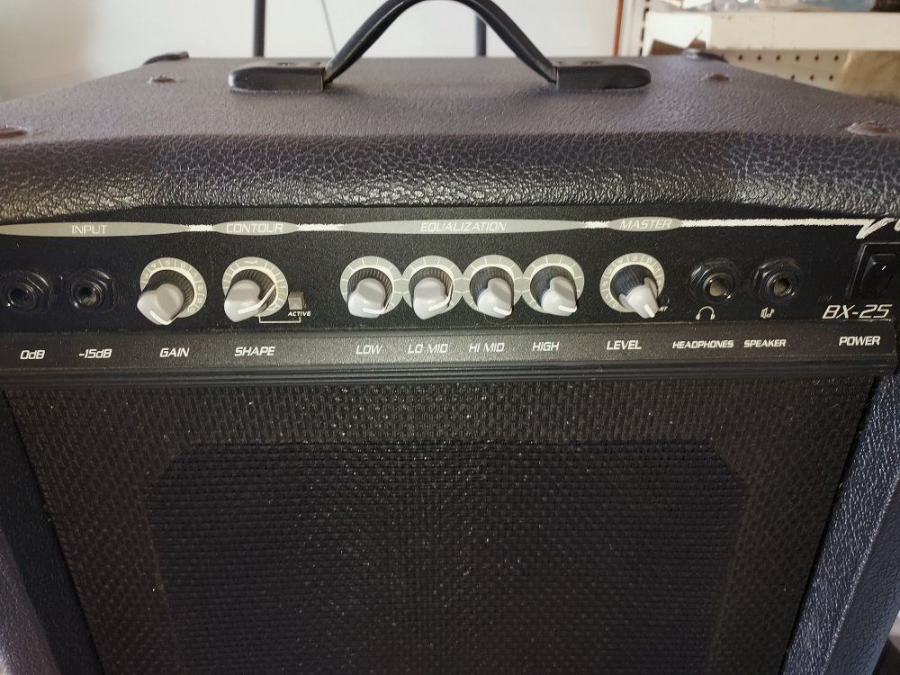crate 25 watt bass amp