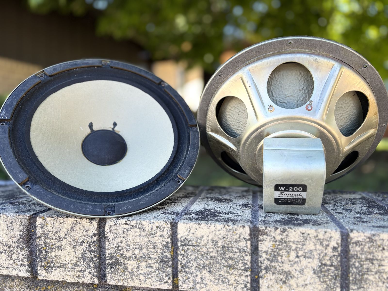 Pair of vintage Sansui W-200 woofer speaker drivers,  Used for Sansui SP-200  speakers. vintage loudspeaker parts