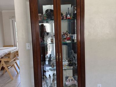 Traditional Wood Curio Cabinet with Glass Doors and Shelves with lock