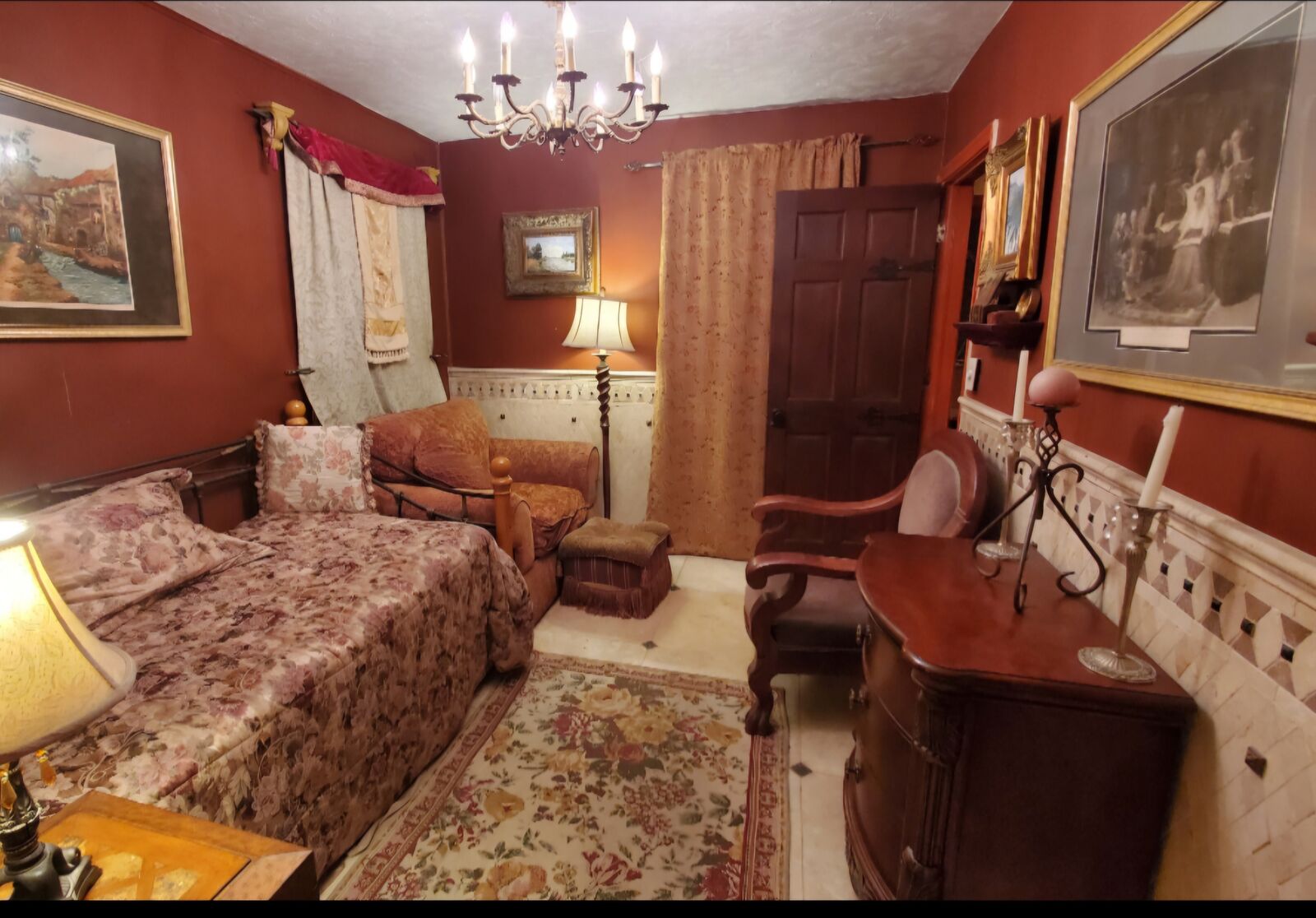 Estate/storage sale.