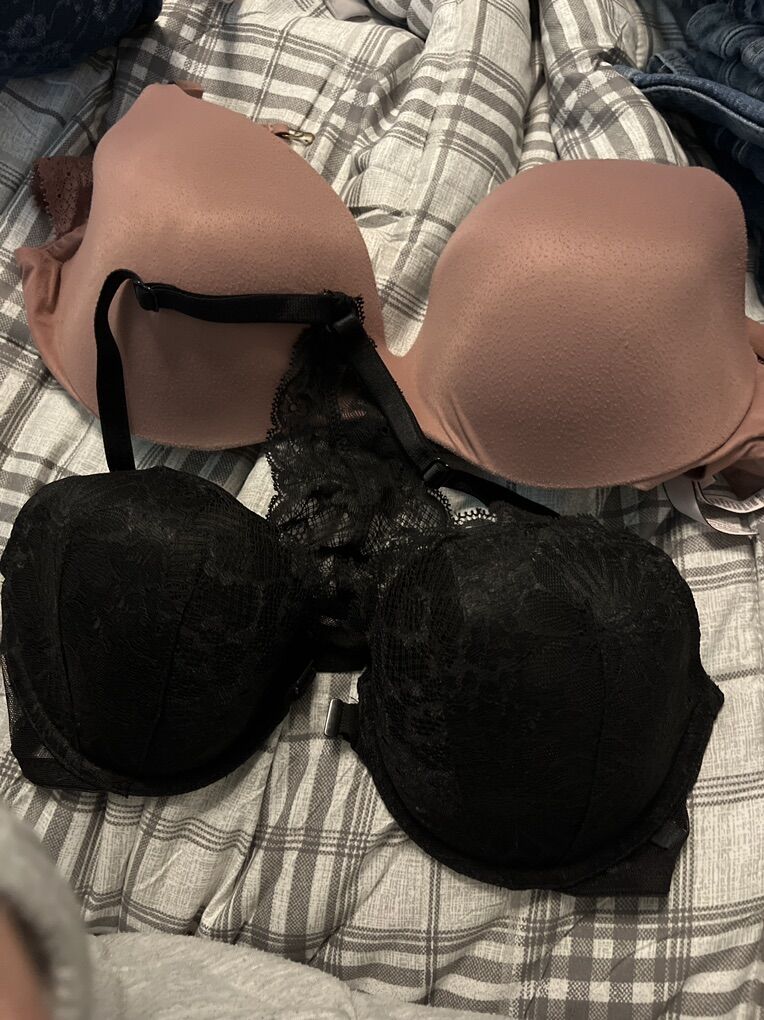 Bras/clothing