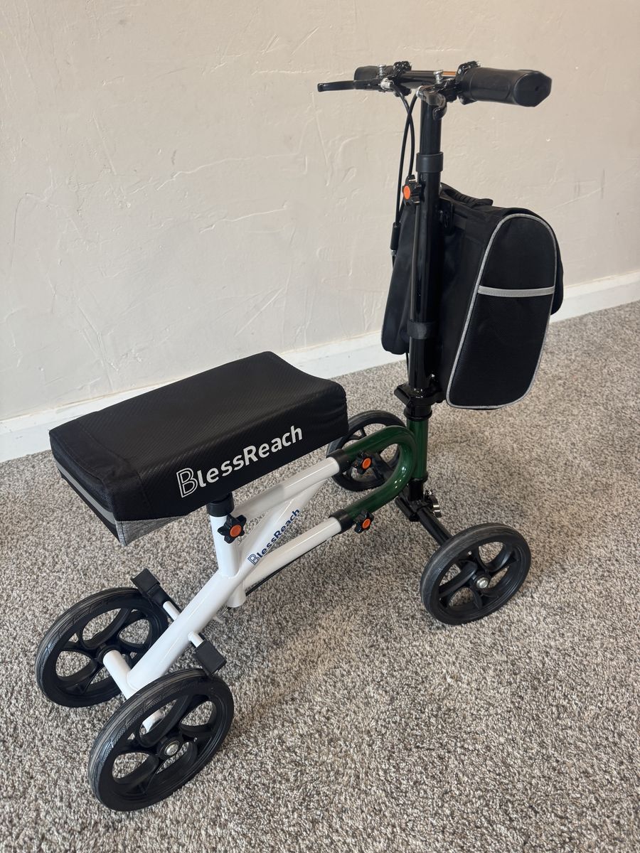 Like New Knee Ankle Scooter Pouch Broken Leg